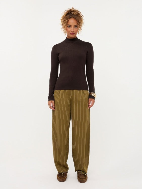 Y Knitted Top Sjoukje Dark Brown