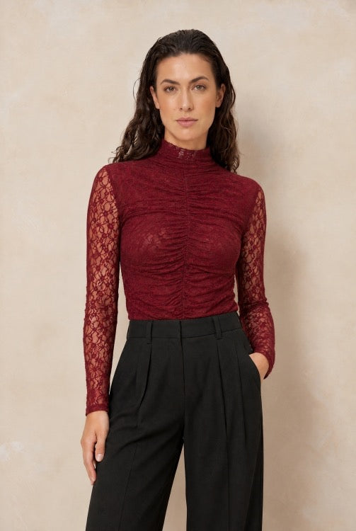 LM Top Kaye Burgundy