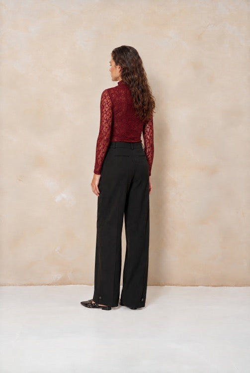LM Top Kaye Burgundy
