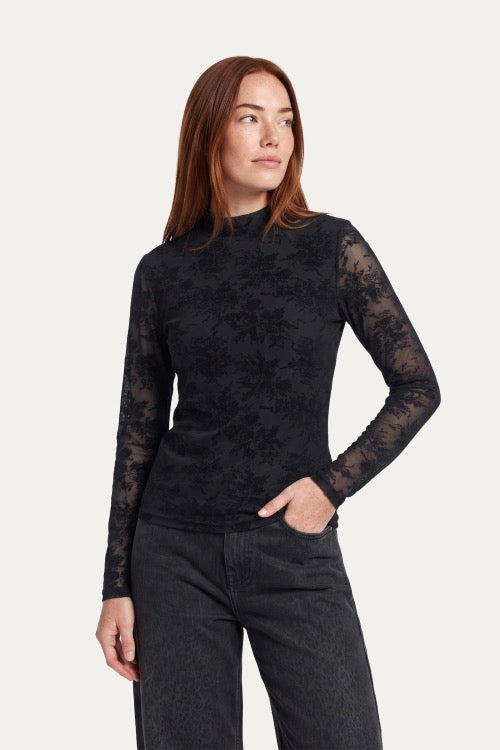 GM Gwyneth Top Black
