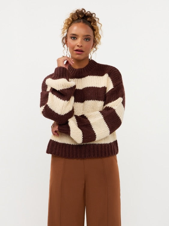 Y Knitted sweater Brianna Bruin
