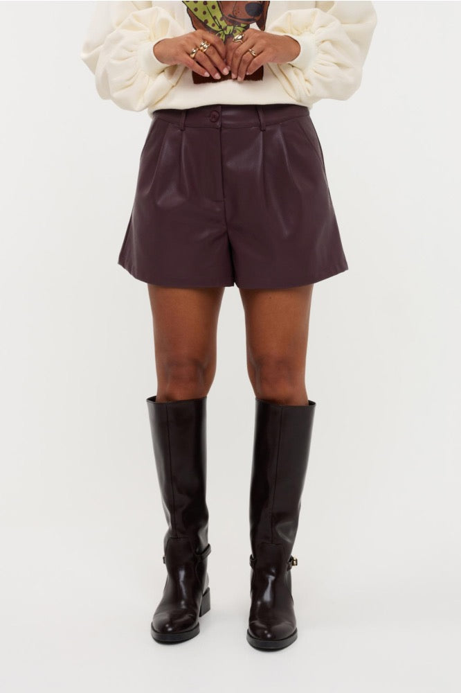 Y Short Jade Plum